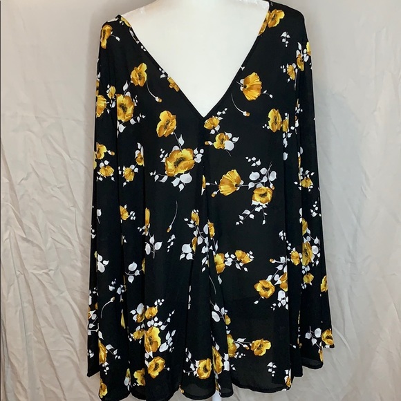 torrid Tops - Torrid Bell Sleeve Blouse